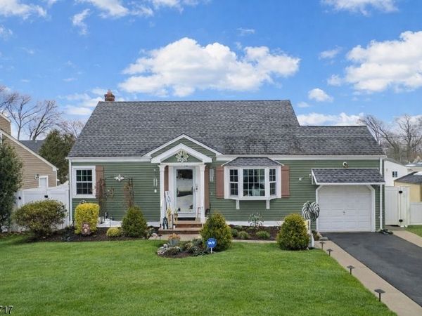 793 Garden St, Rahway, NJ 07065