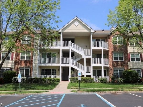1714 Breckenridge Dr, Unit 1714, Branchburg, NJ 08876