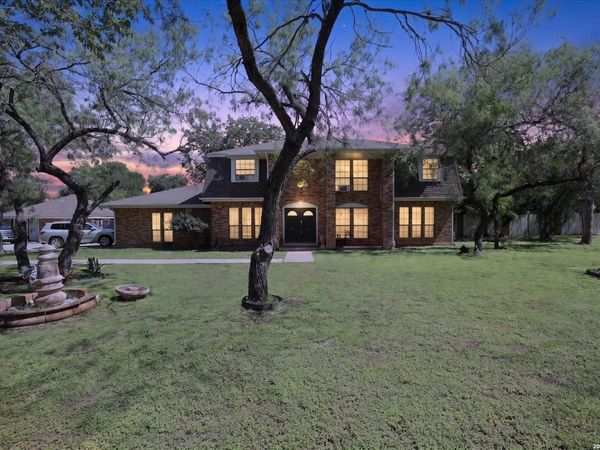 6847 pembroke, San Antonio, TX 78240
