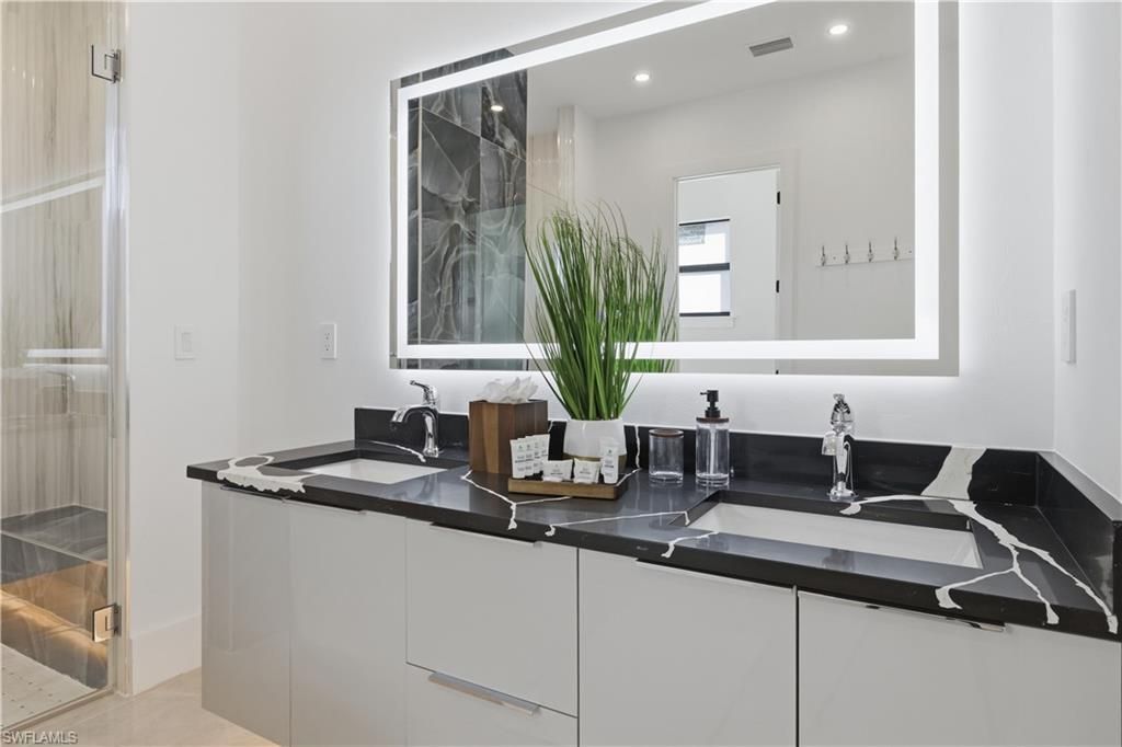 2402 Everest Pkwy, Cape Coral, FL 33904 Photo