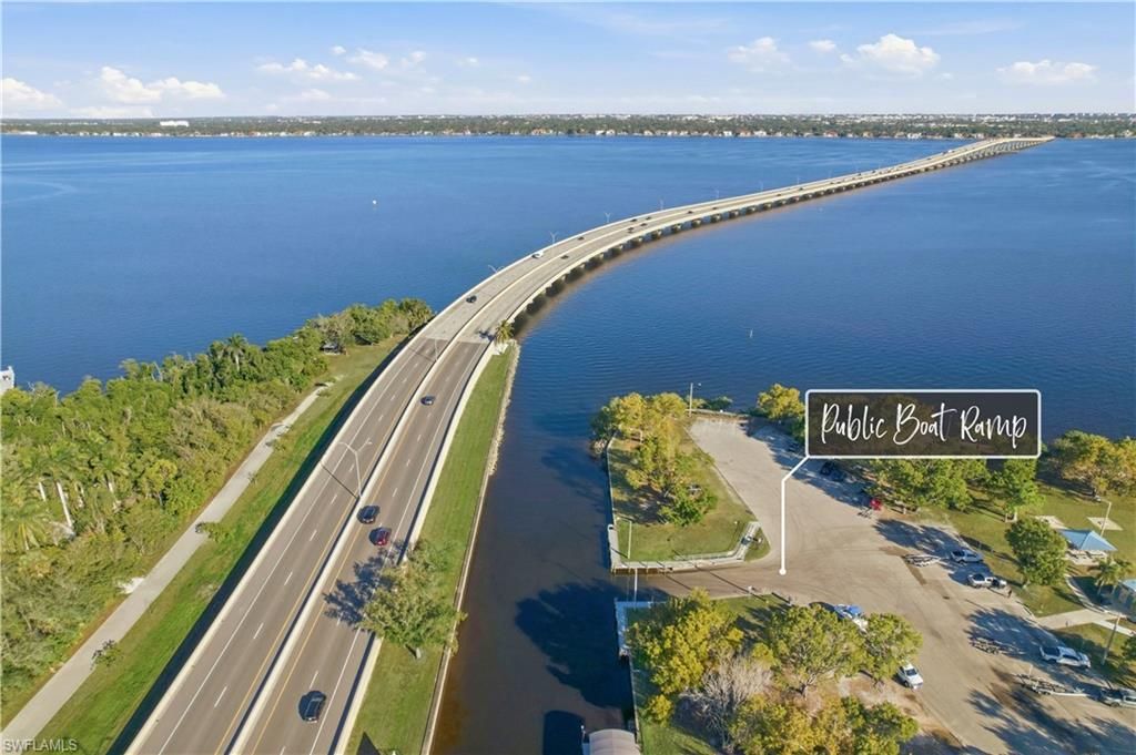 2402 Everest Pkwy, Cape Coral, FL 33904 Photo