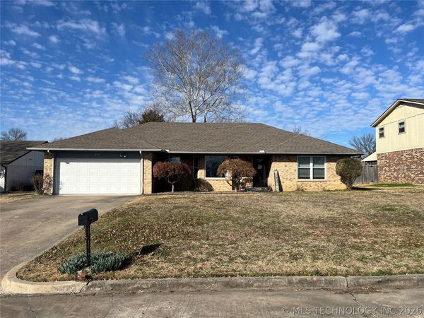201 Foltz Lane, Muskogee, OK 74403