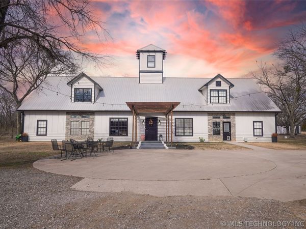 17716 S 39th West Avenue , Mounds, OK 74047