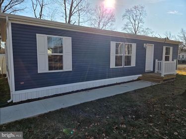 2 ESTHER DRIVE, QUAKERTOWN, PA 18951