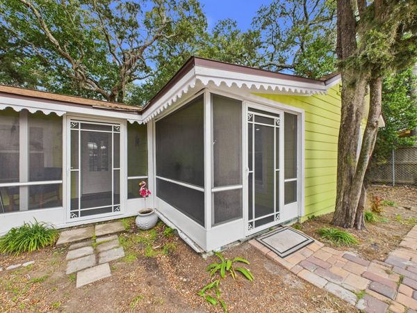229 SE Florida Blanca Place, Unit 9, Fort Walton Beach, FL 32548