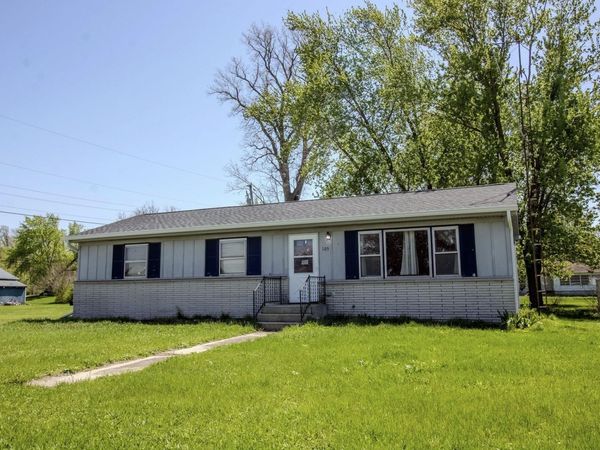 105 W Green Street, San Pierre, IN 46374