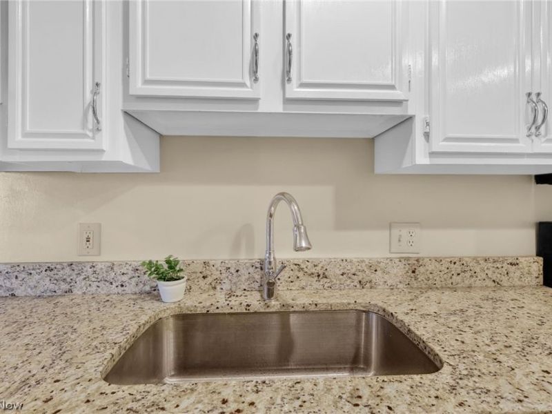 4327 Hunters Chase Lane, Wooster, OH 44691 Photo 17