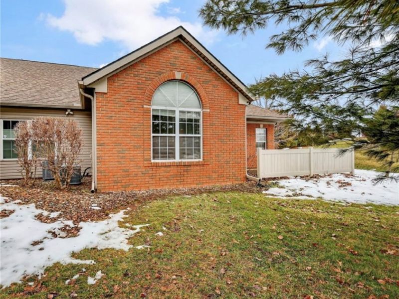 4327 Hunters Chase Lane, Wooster, OH 44691 Photo 2