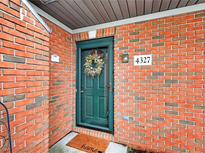 4327 Hunters Chase Lane, Wooster, OH 44691 Photo 3