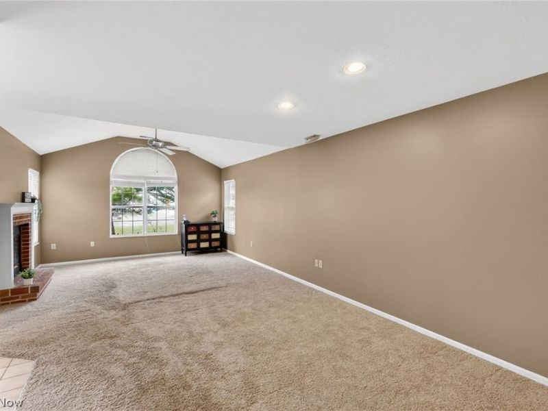 4327 Hunters Chase Lane, Wooster, OH 44691 Photo 8