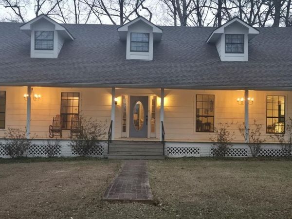 9821 Bank St Extension, Clinton, LA 70722