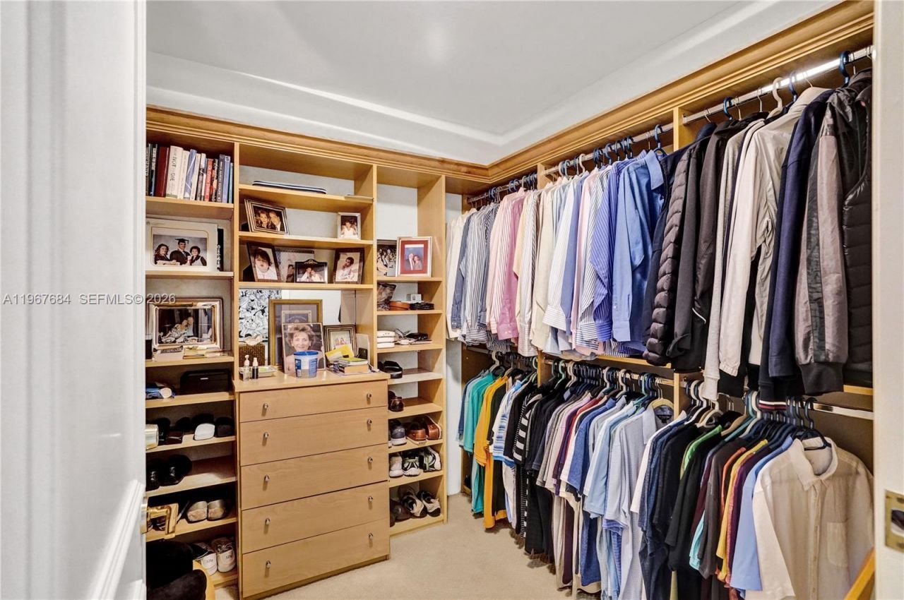 7000 Island Blvd , Unit 2404, Aventura, FL 33160 Photo