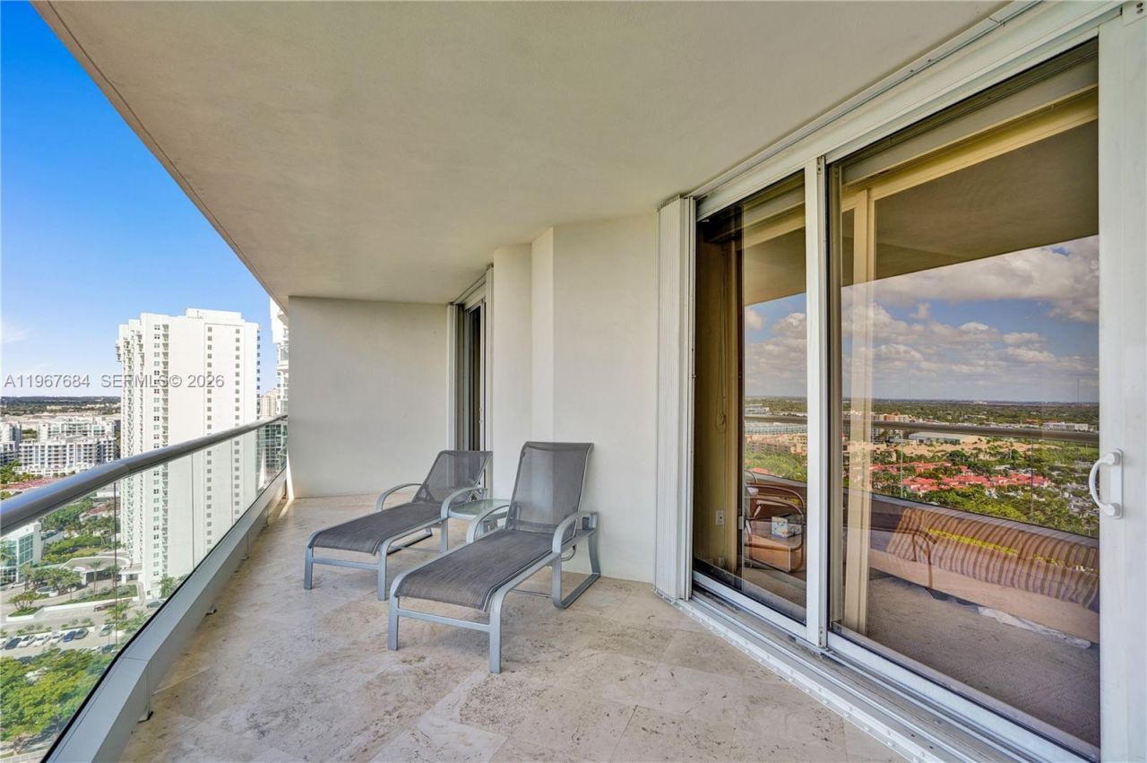 7000 Island Blvd , Unit 2404, Aventura, FL 33160 Photo