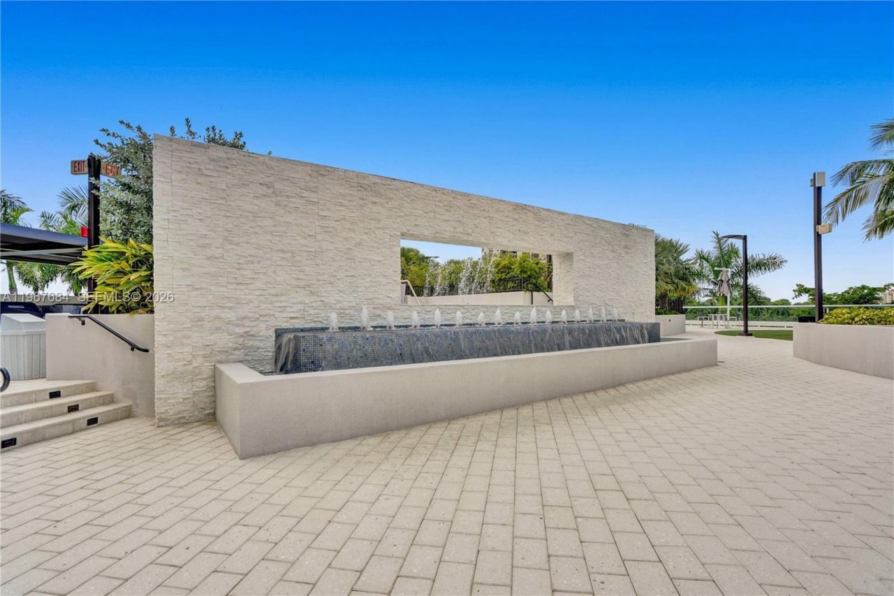 7000 Island Blvd , Unit 2404, Aventura, FL 33160 Photo