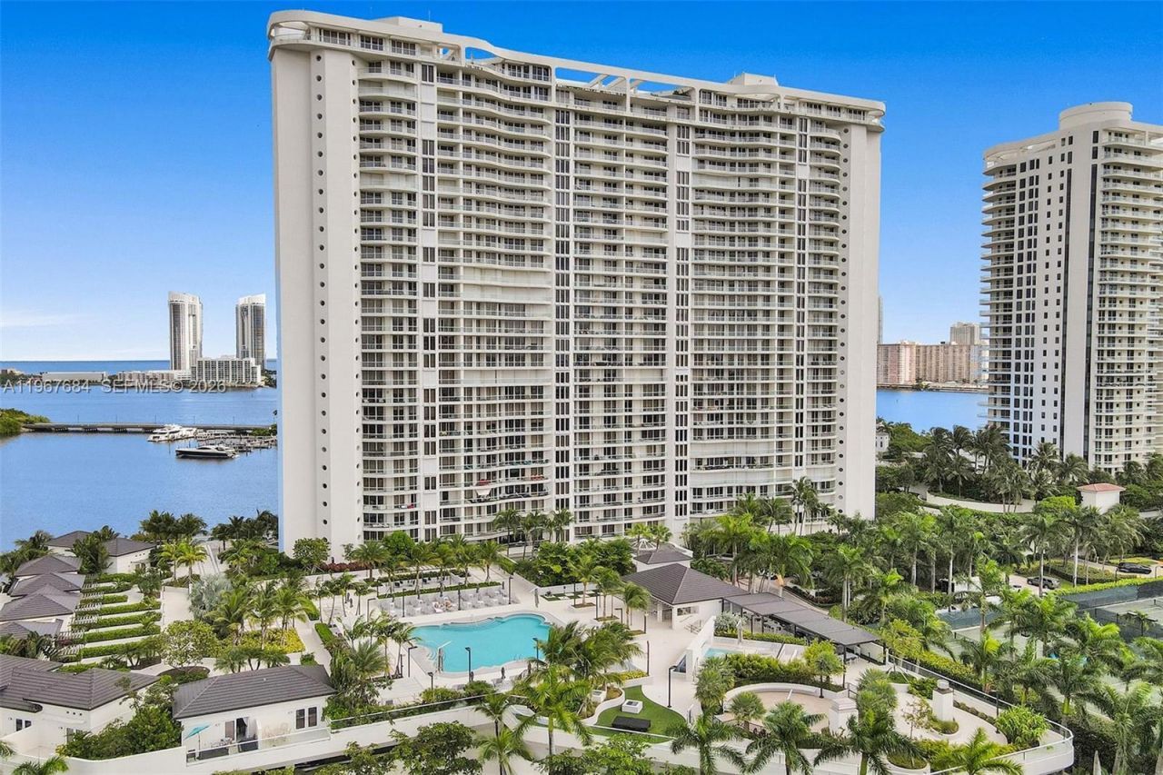 7000 Island Blvd , Unit 2404, Aventura, FL 33160 Photo