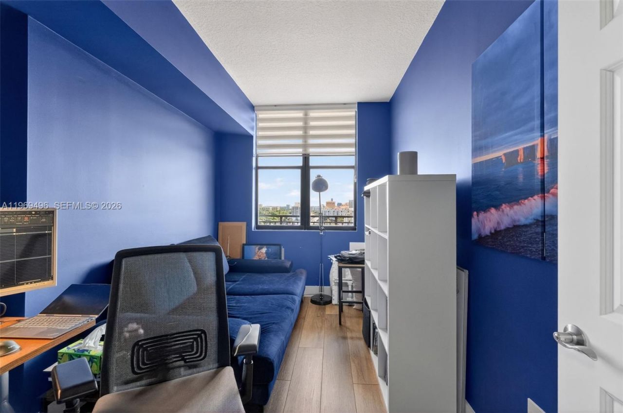 888 S Douglas Rd, Unit 1204, Coral Gables, FL 33134 Photo