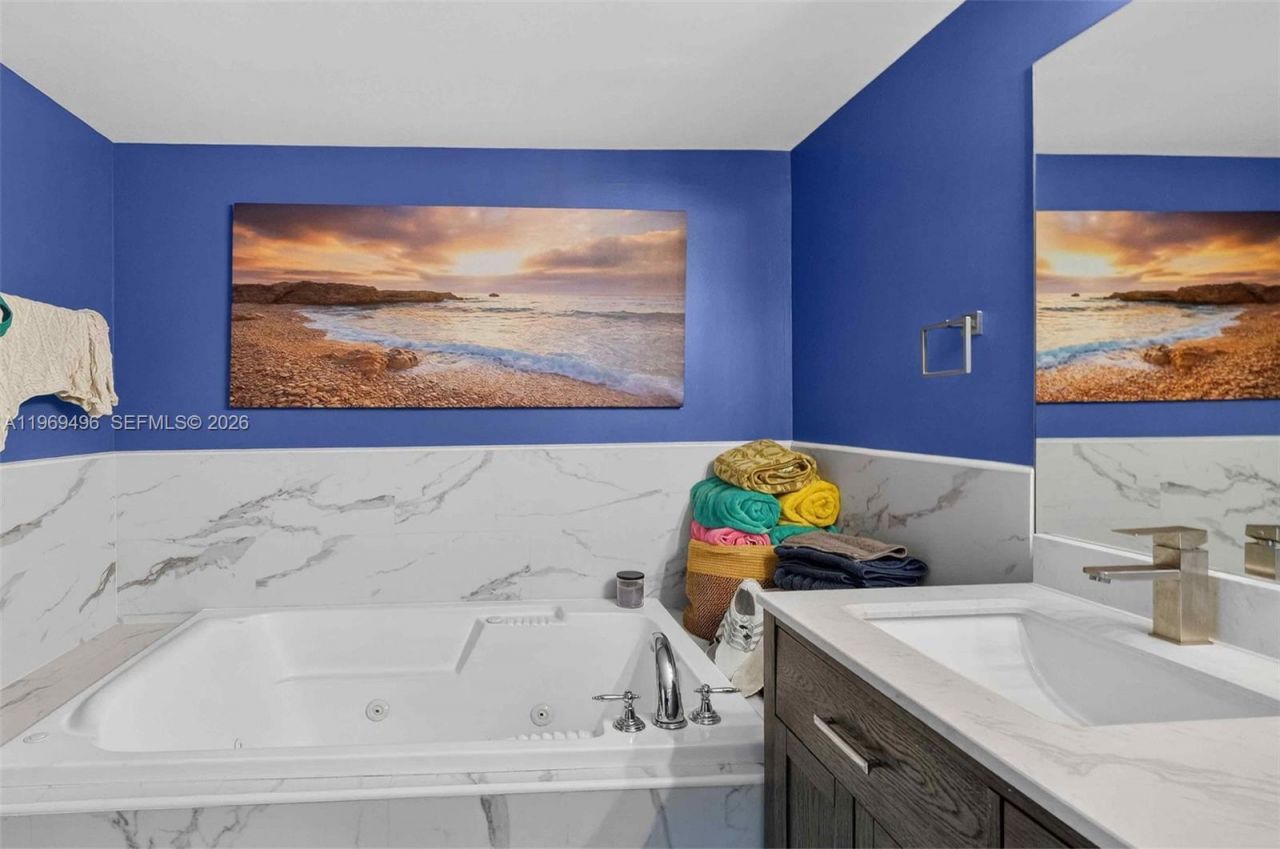 888 S Douglas Rd, Unit 1204, Coral Gables, FL 33134 Photo