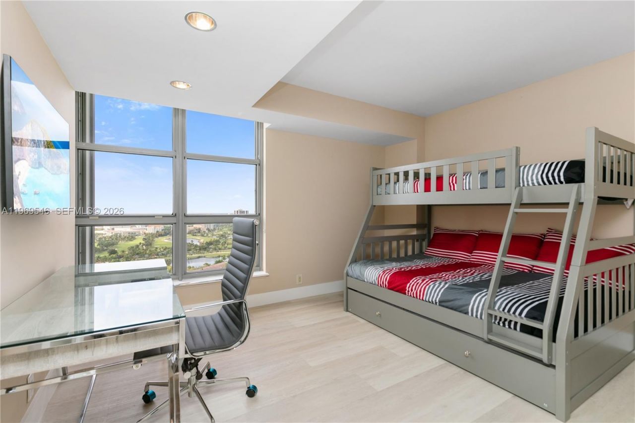 3500 Mystic Pointe Dr , Unit 2603, Aventura, FL 33180 Photo