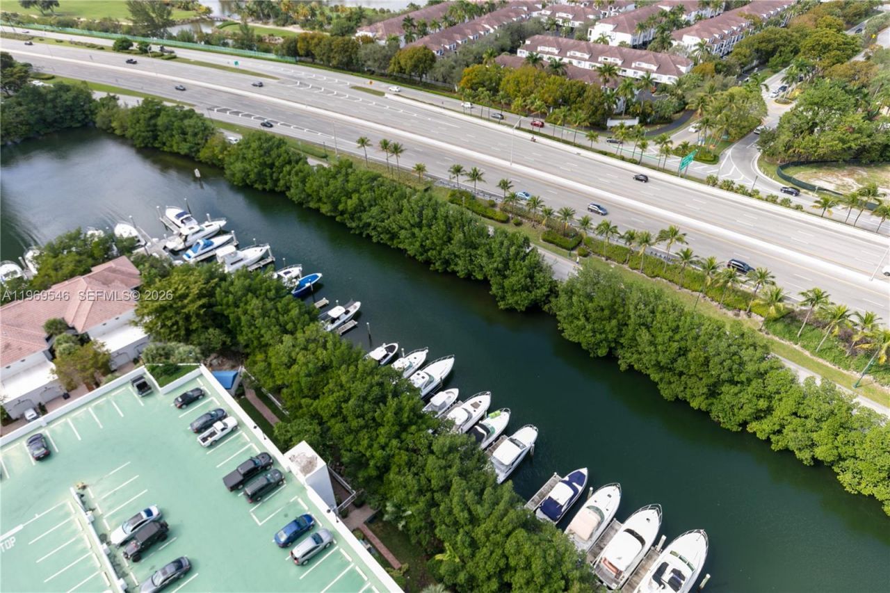 3500 Mystic Pointe Dr , Unit 2603, Aventura, FL 33180 Photo