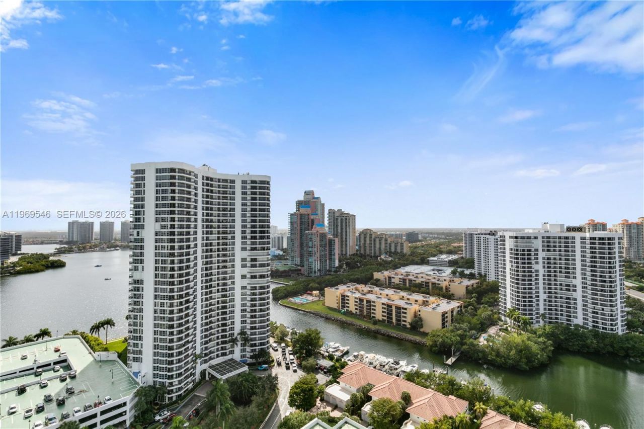 3500 Mystic Pointe Dr , Unit 2603, Aventura, FL 33180 Photo
