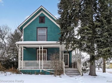 733 N Walnut Street, Lansing, MI 48906