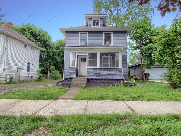 609 W Biddle Street, Jackson, MI 49203