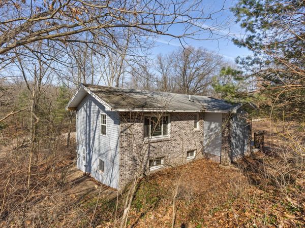 8945 Vergennes Street SE, Ada, MI 49301