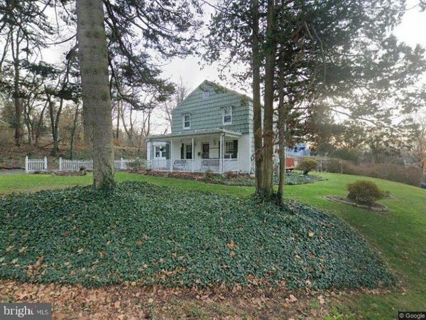 110 N MADISON STREET, HARRISBURG, PA 17109