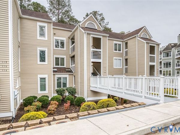 112 Water Pointe Court, Midlothian, VA 23112