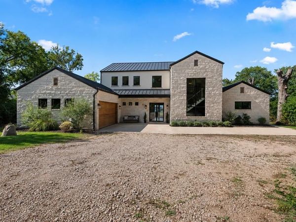 111 Sun Valley, Mabank, TX 75147
