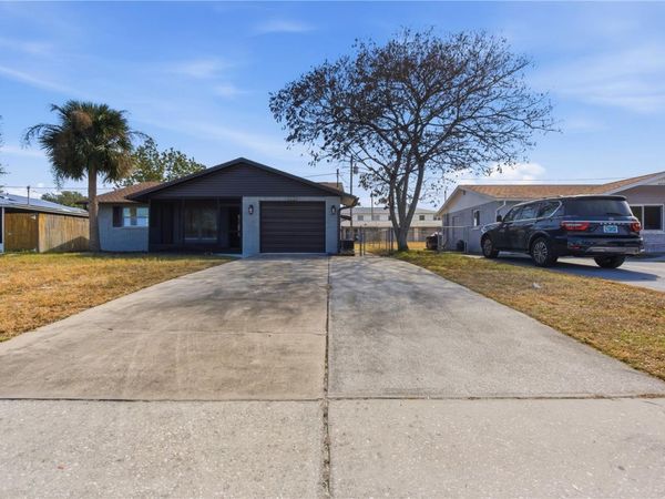 5330 POINSETTIA DR, NEW PORT RICHEY, FL 34652