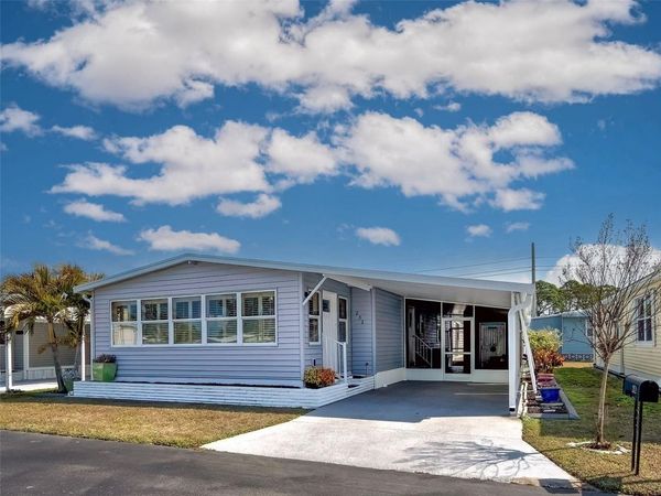 252 SUN AIR CIRCLE, OSPREY, FL 34229