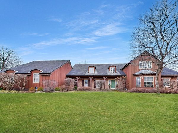 1135 Buttonwood Lane, Northbrook, IL 60062