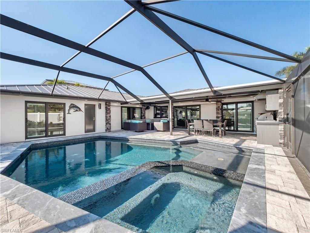 1912 SE 33rd Ter, Cape Coral, FL 33904 Photo