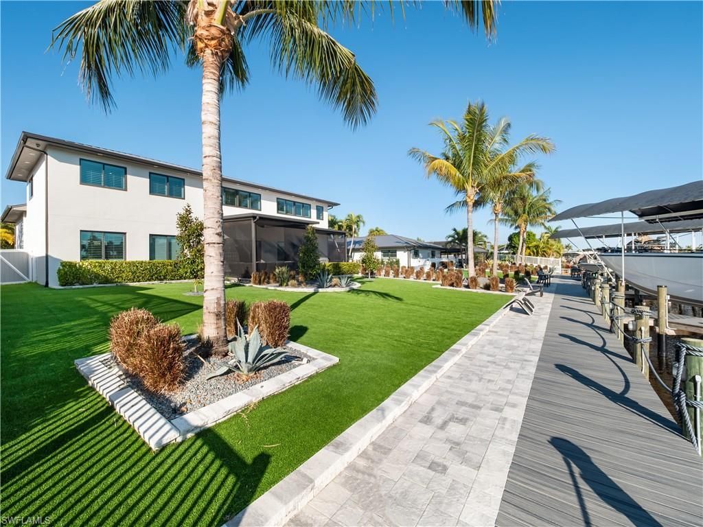 1912 SE 33rd Ter, Cape Coral, FL 33904 Photo