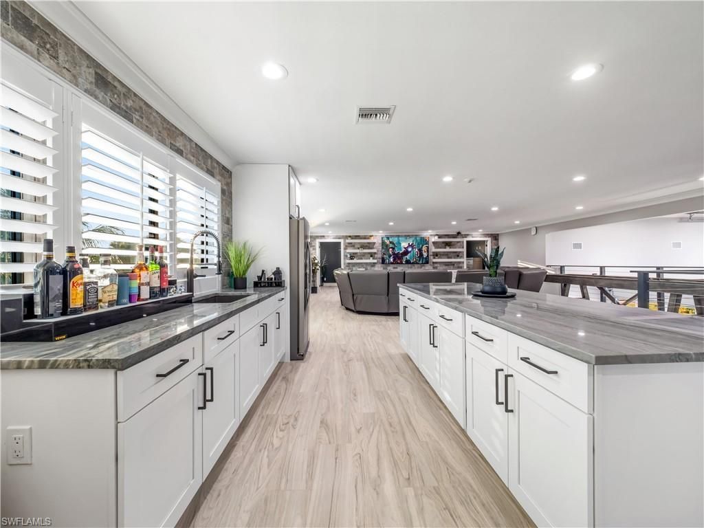 1912 SE 33rd Ter, Cape Coral, FL 33904 Photo