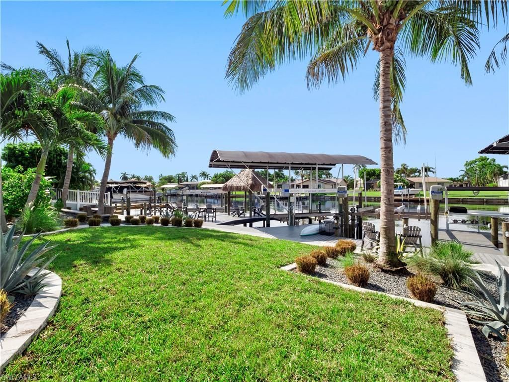 1912 SE 33rd Ter, Cape Coral, FL 33904 Photo