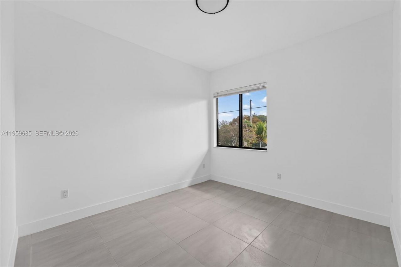 18316 SW 102 Pl, Miami, FL 33157 Photo