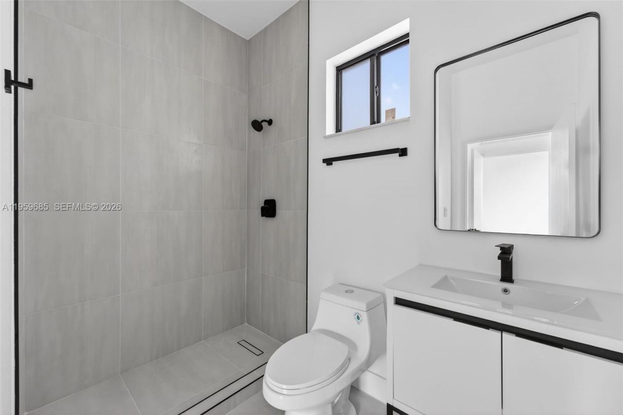 18316 SW 102 Pl, Miami, FL 33157 Photo