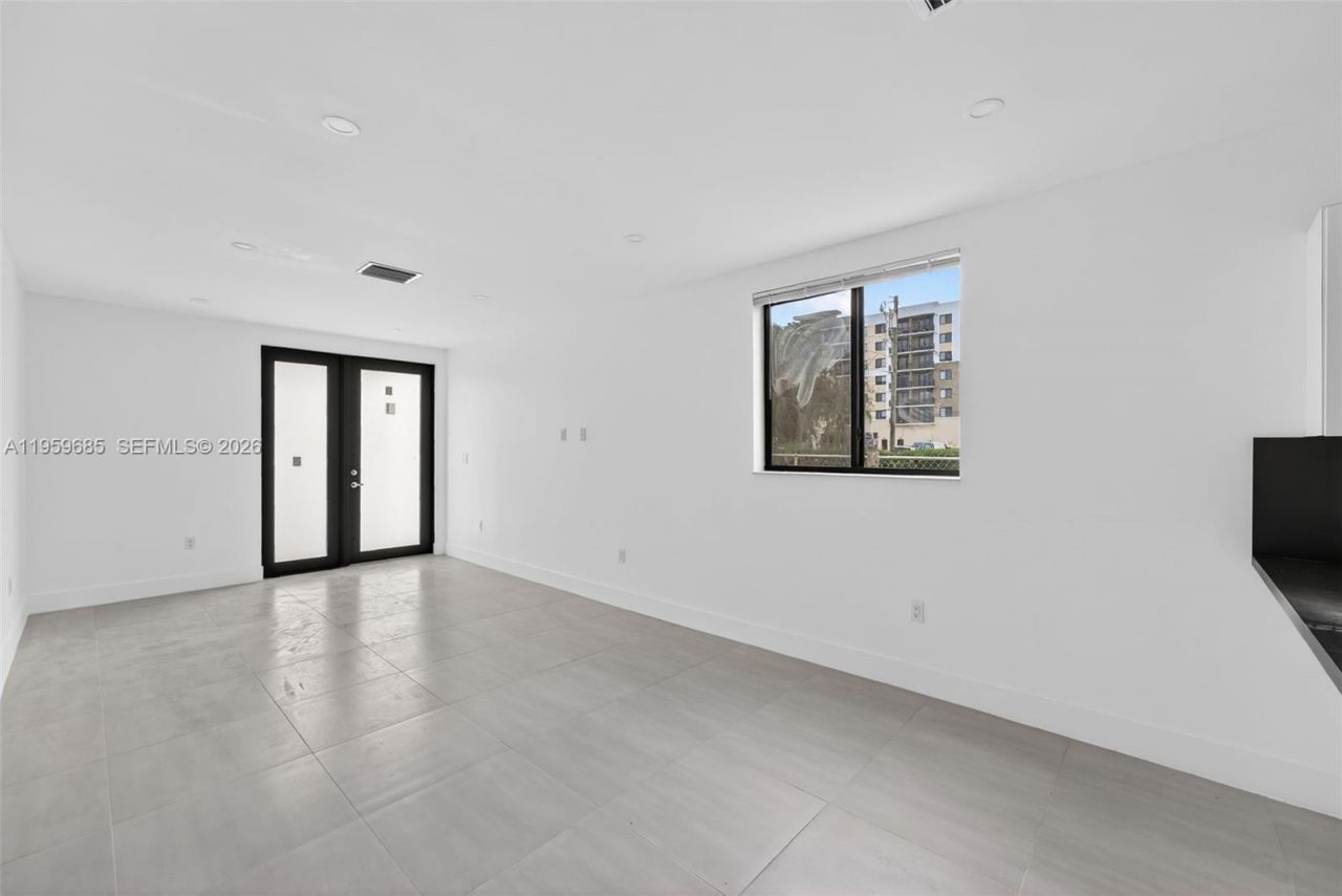 18316 SW 102 Pl, Miami, FL 33157 Photo