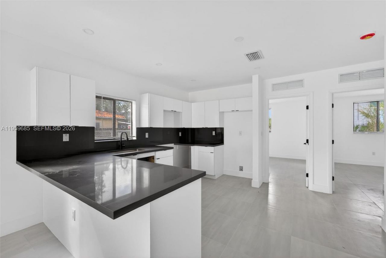 18316 SW 102 Pl, Miami, FL 33157 Photo