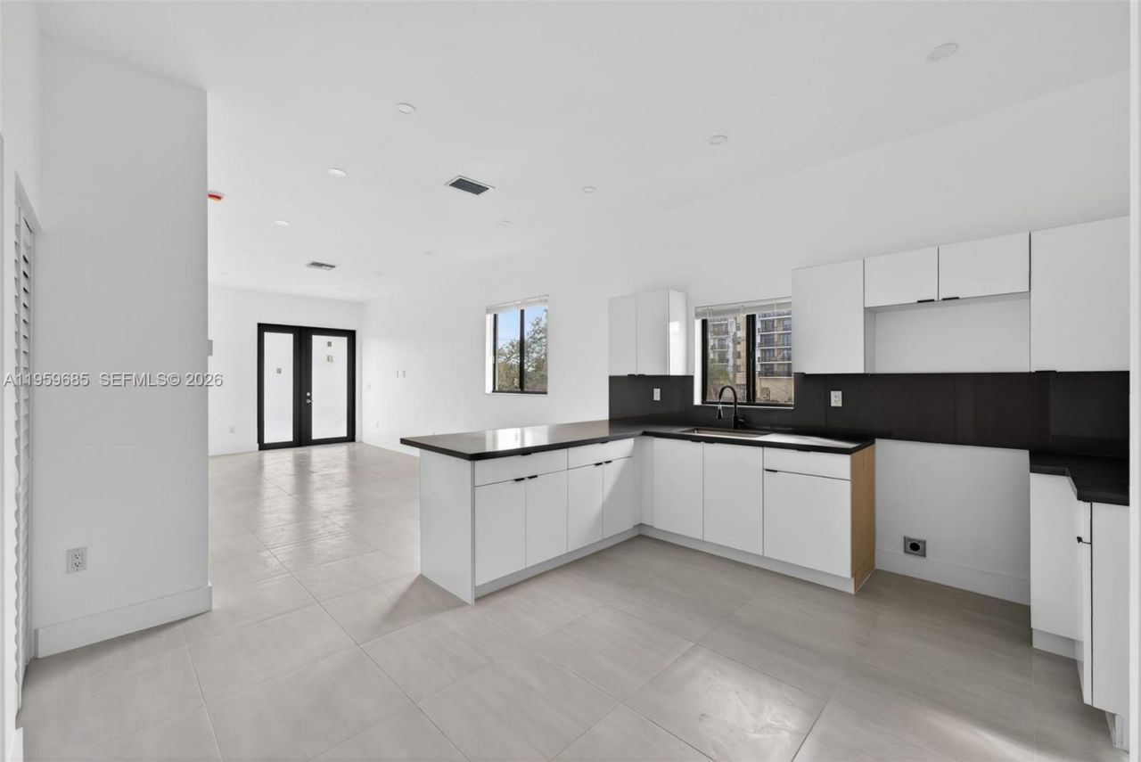 18316 SW 102 Pl, Miami, FL 33157 Photo