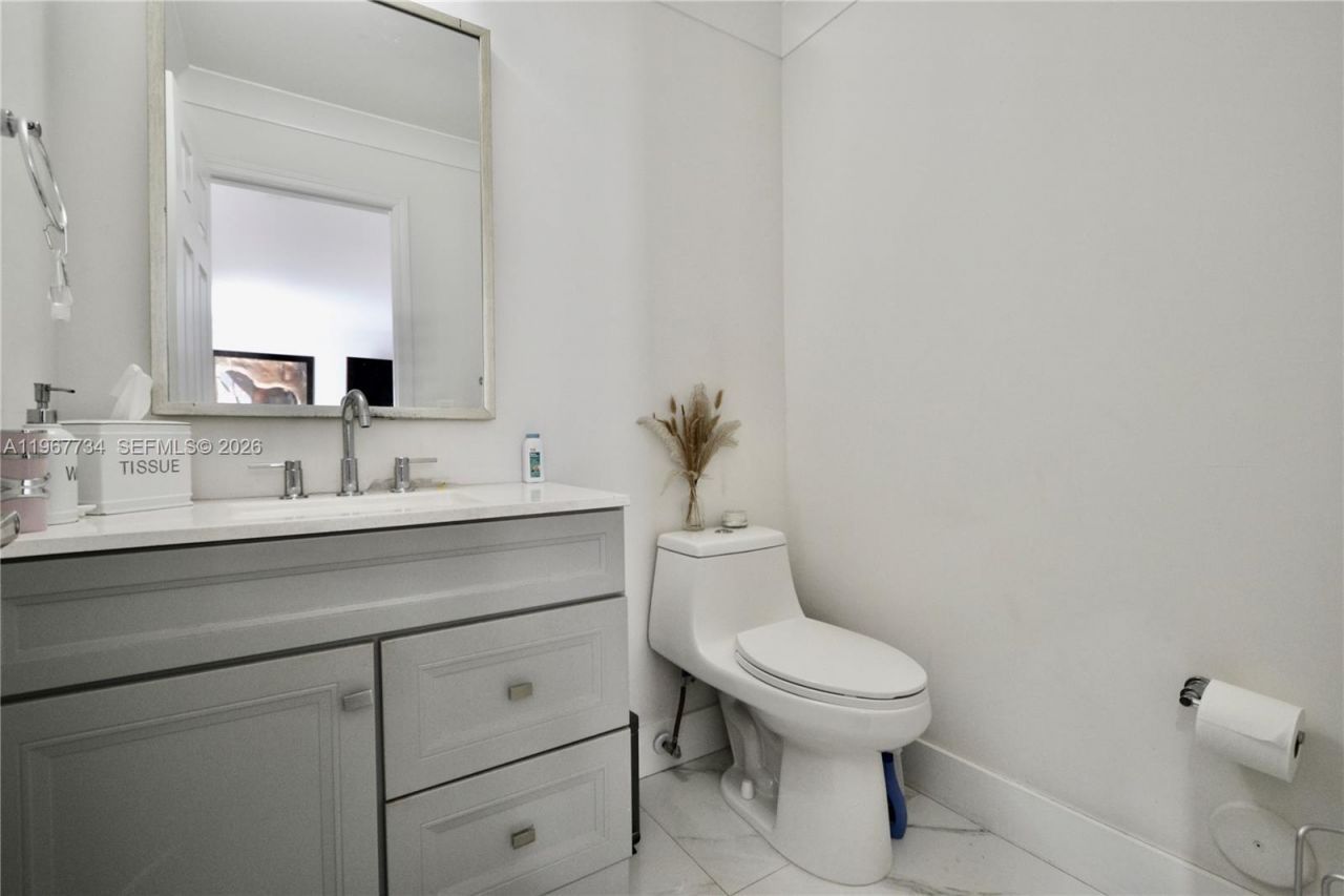 15115 SW 109th St , Miami, FL 33196 Photo