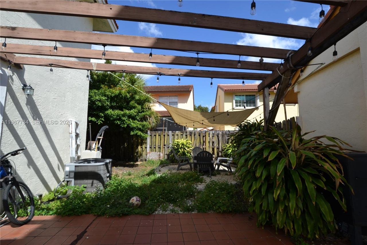 15115 SW 109th St , Miami, FL 33196 Photo