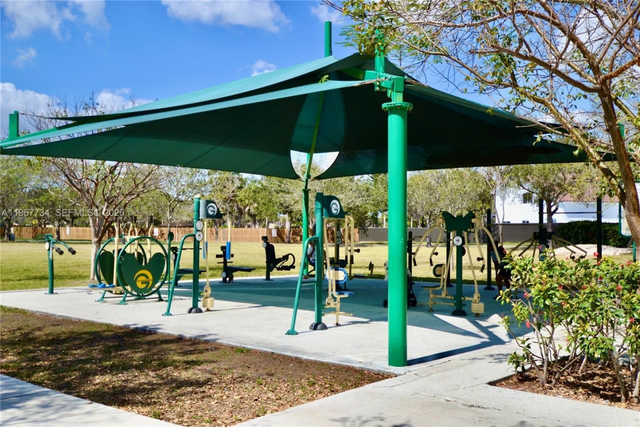 15115 SW 109th St , Miami, FL 33196 Photo