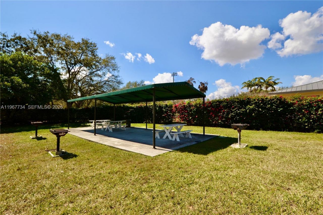 15115 SW 109th St , Miami, FL 33196 Photo