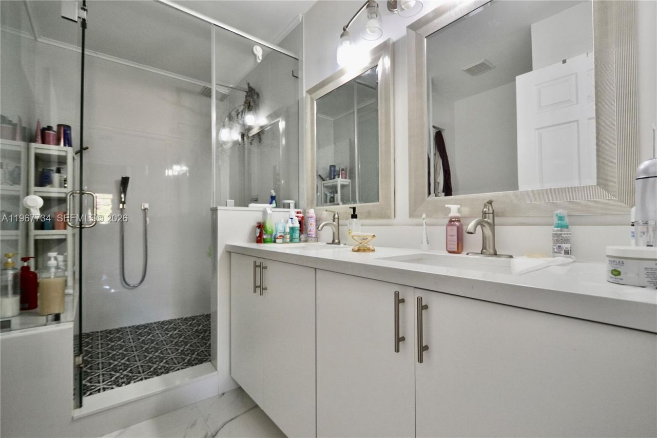 15115 SW 109th St , Miami, FL 33196 Photo