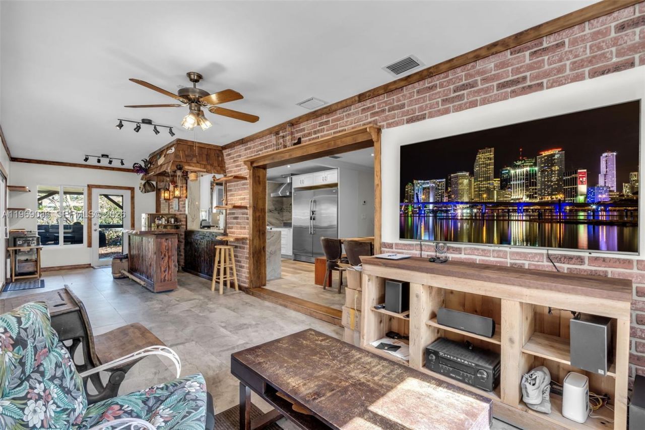 1508 N 74th Ter , Hollywood, FL 33024 Photo