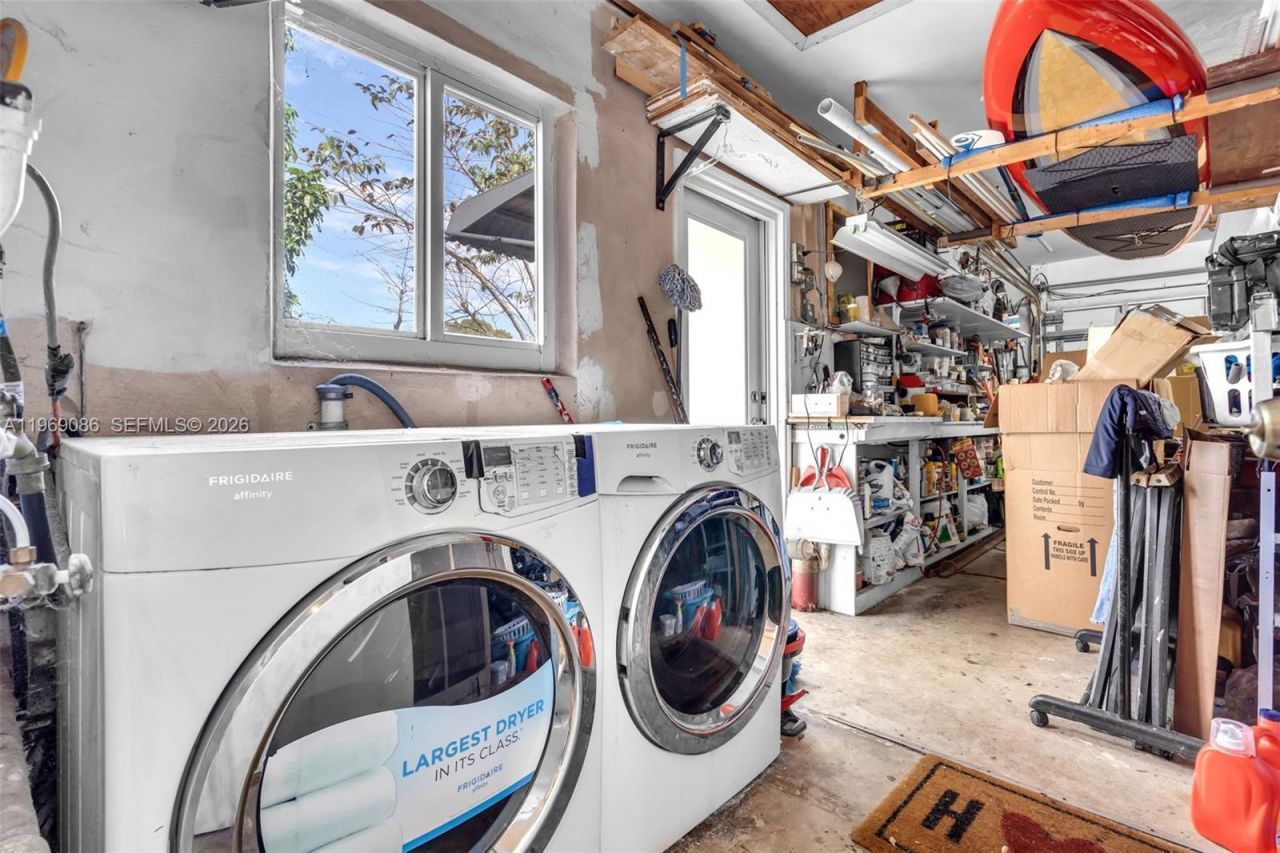 1508 N 74th Ter , Hollywood, FL 33024 Photo