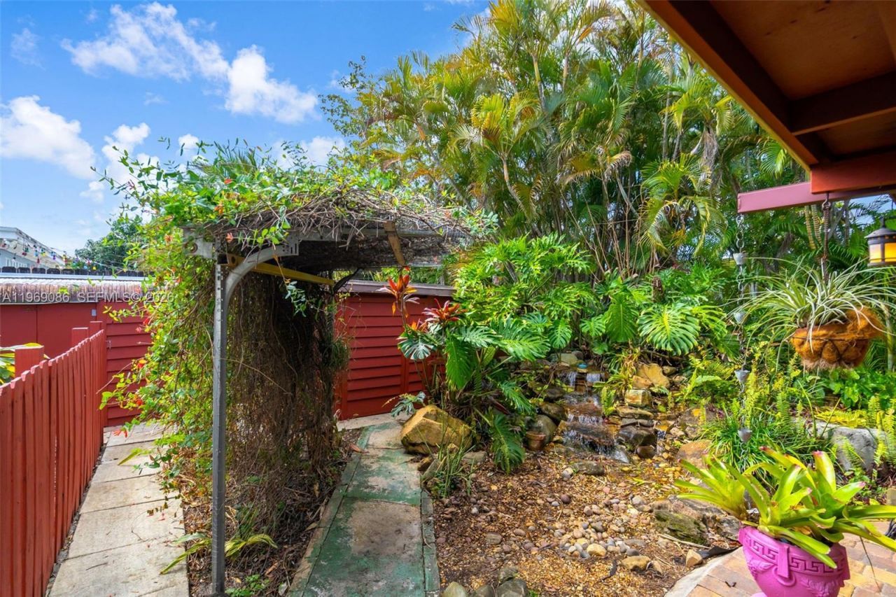 1508 N 74th Ter , Hollywood, FL 33024 Photo